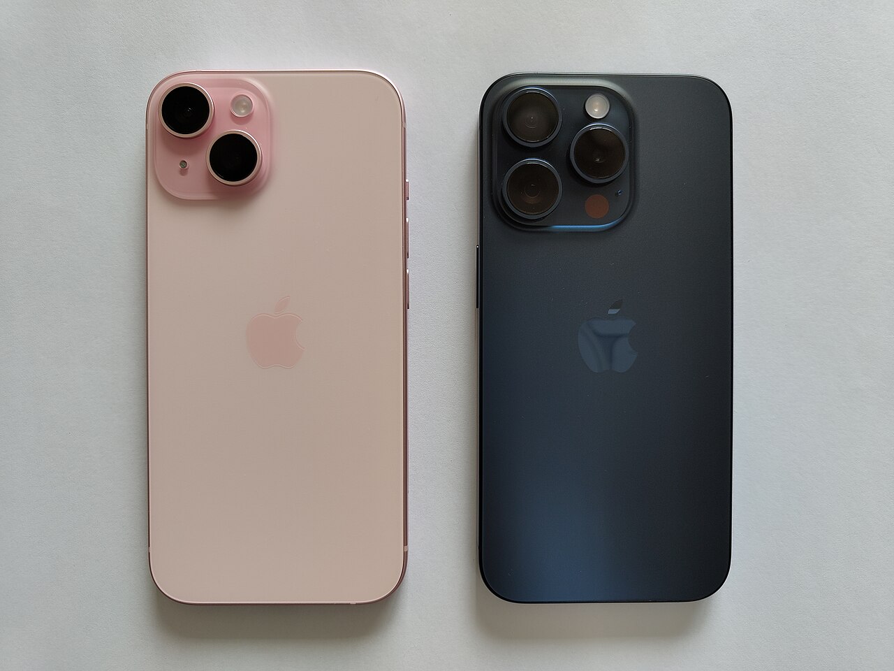 iPhone 15